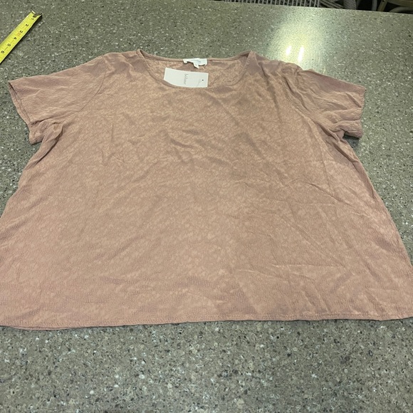 Bohme Rose Blouse NWT size XL perfect condition for Drew’s or casual. - Picture 1 of 7